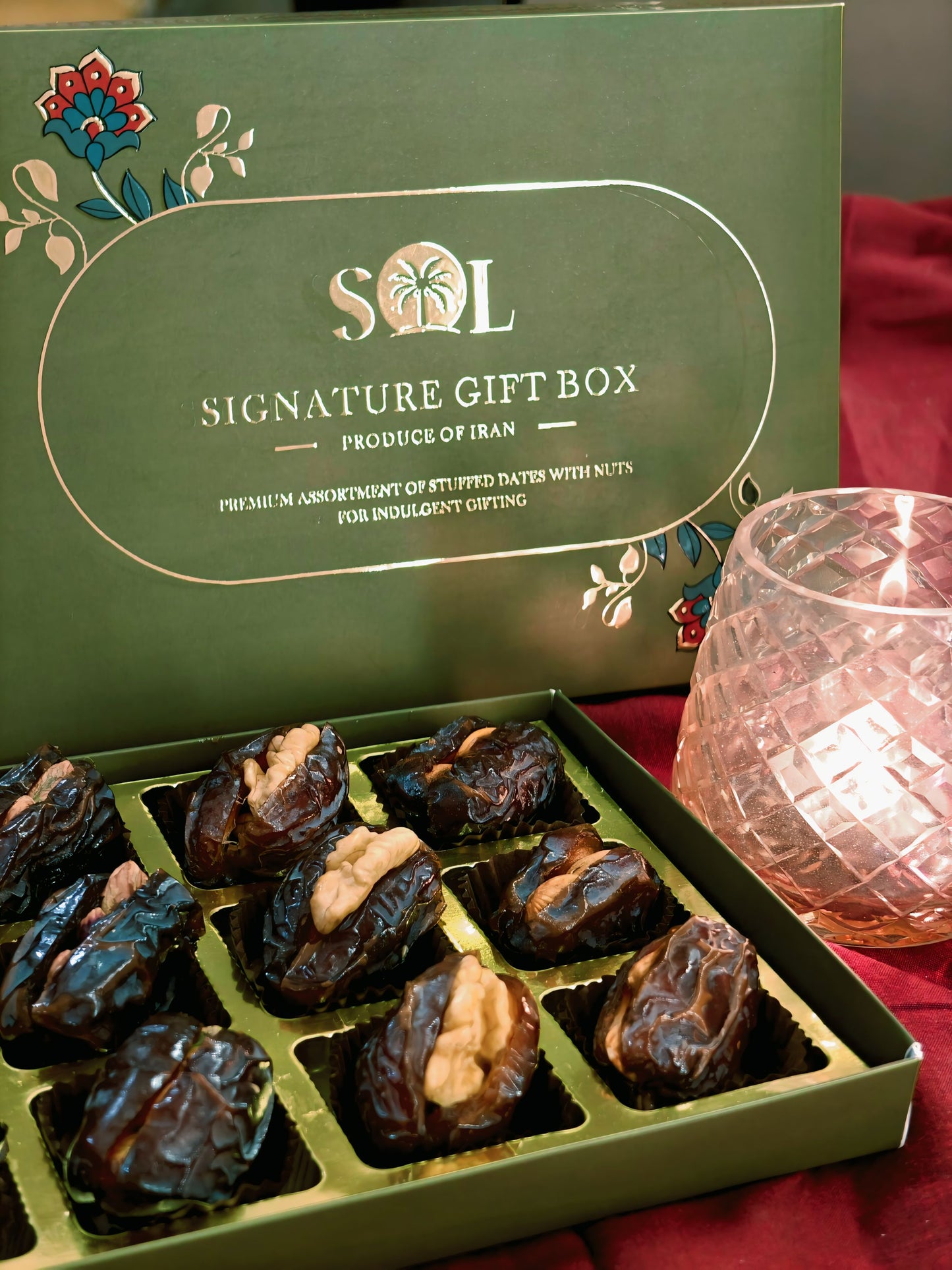 Signature Gift Box - 12 Pcs